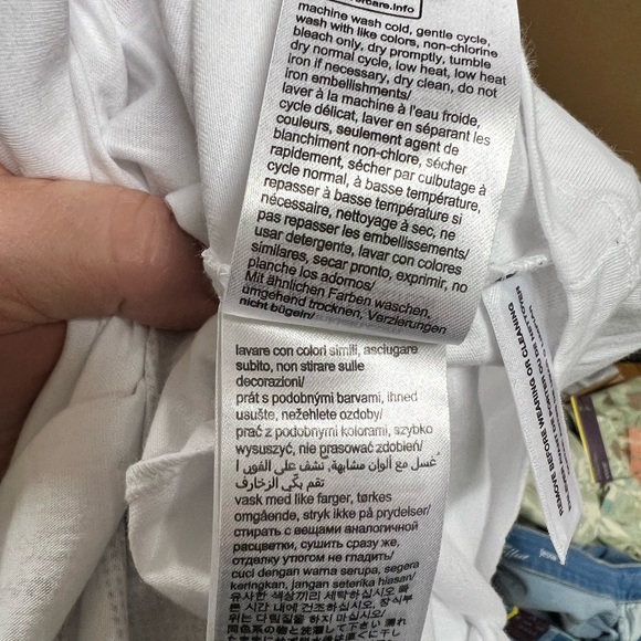 Calvin Klein short sleeve T-shirt - Picture 3 of 12